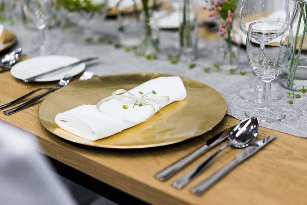 Wedding venue at Fuller Sports Club with indoor and outdoor spaces in Edmonton Cairns
